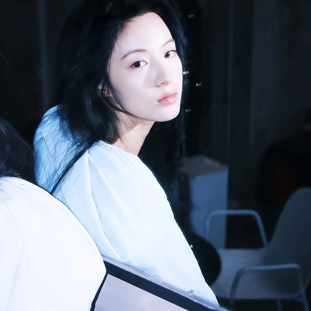 樱花邻居 海报